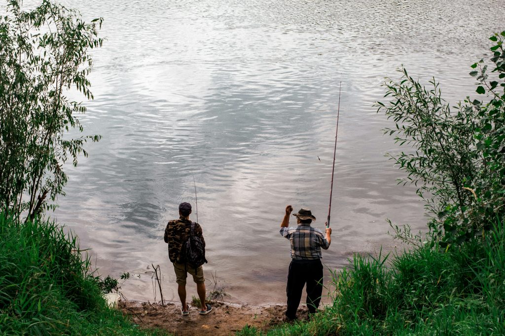 How AI is Transforming Smartphone Tech in Sports Fishing